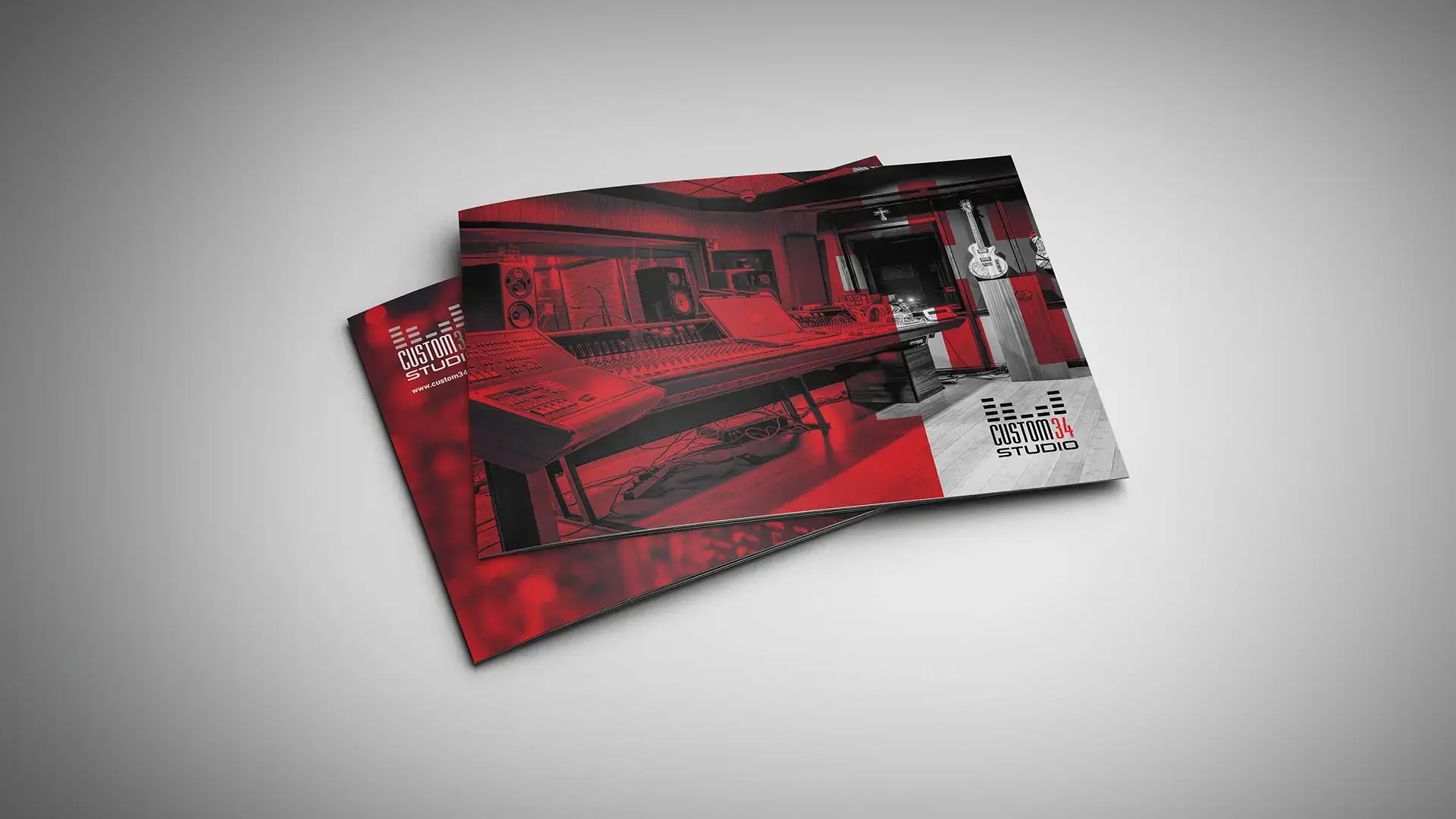 Studio Custom 34 – Folder · Print