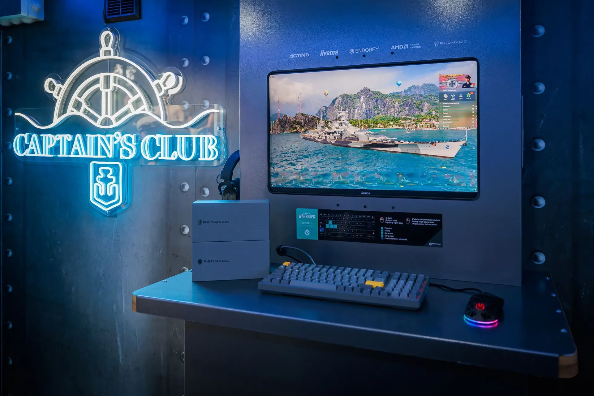 Captain's Club